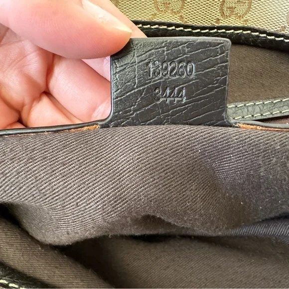 Gucci tote - Picture 10 of 12